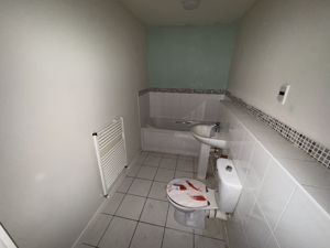 Photo 7- click for photo gallery